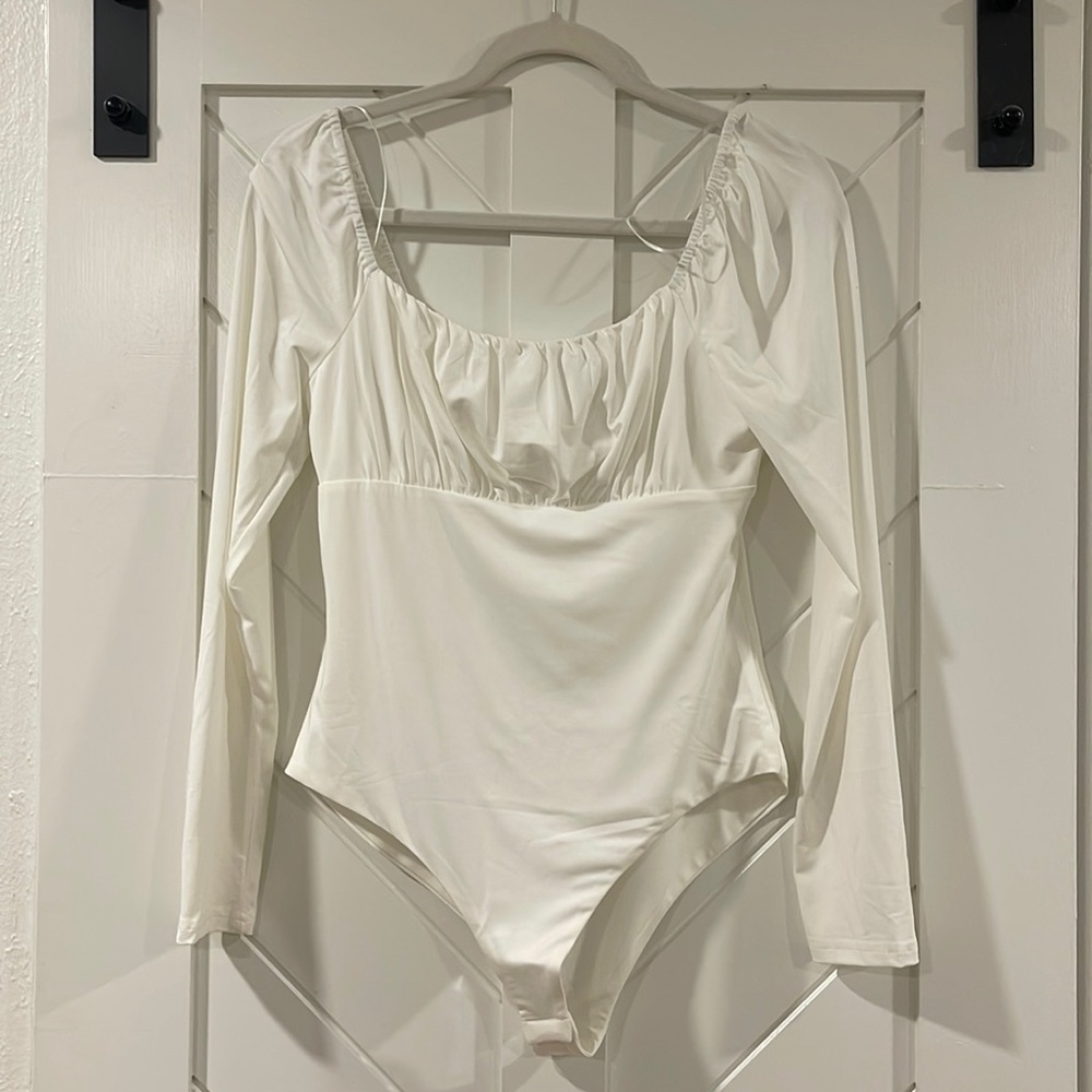 PRINCESS POLLY white bodysuit long sleeve